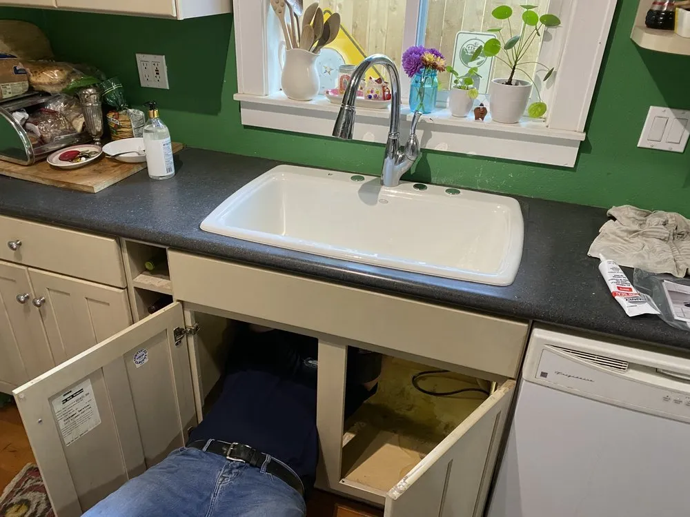 Slide of Randy’s Plumbing Service and Construction