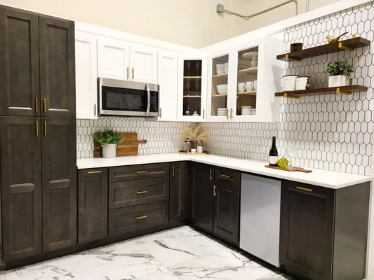 Rapid Bath & Construction Logo