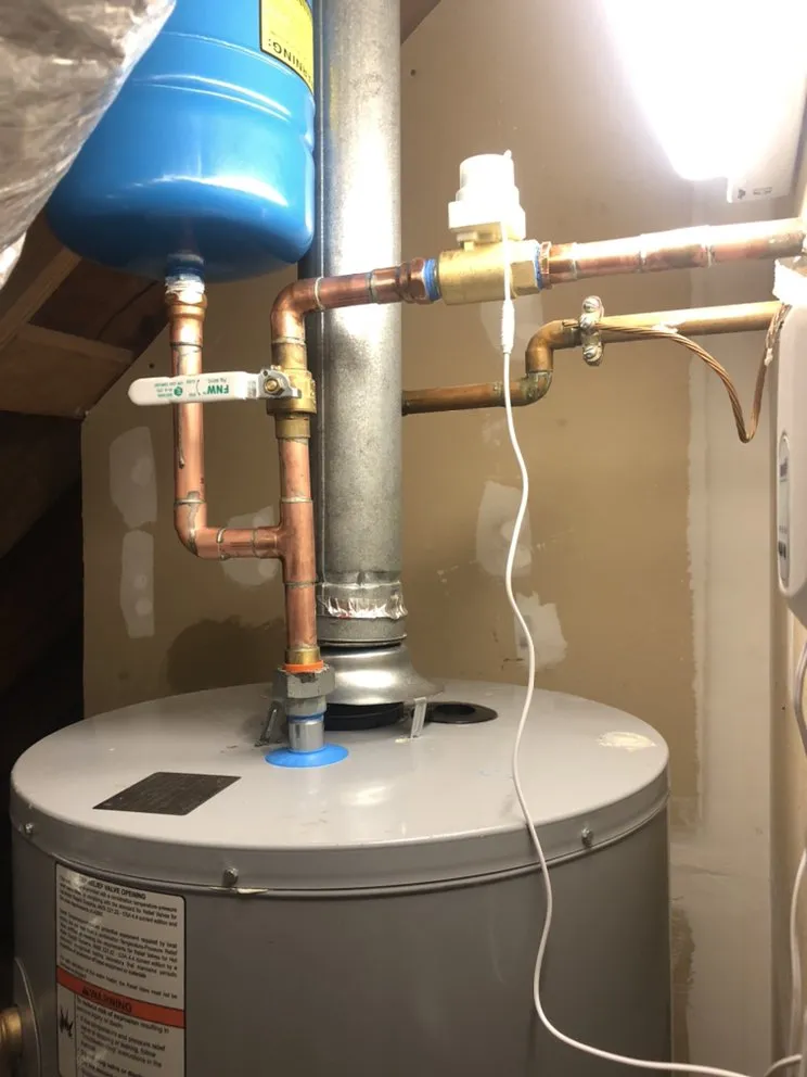 Slide of Rapid Response Plumbing, Heating and Cooling