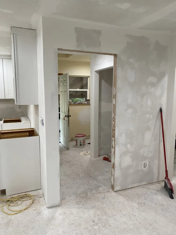 Slide of Rapmary Cleaning Handyman Service