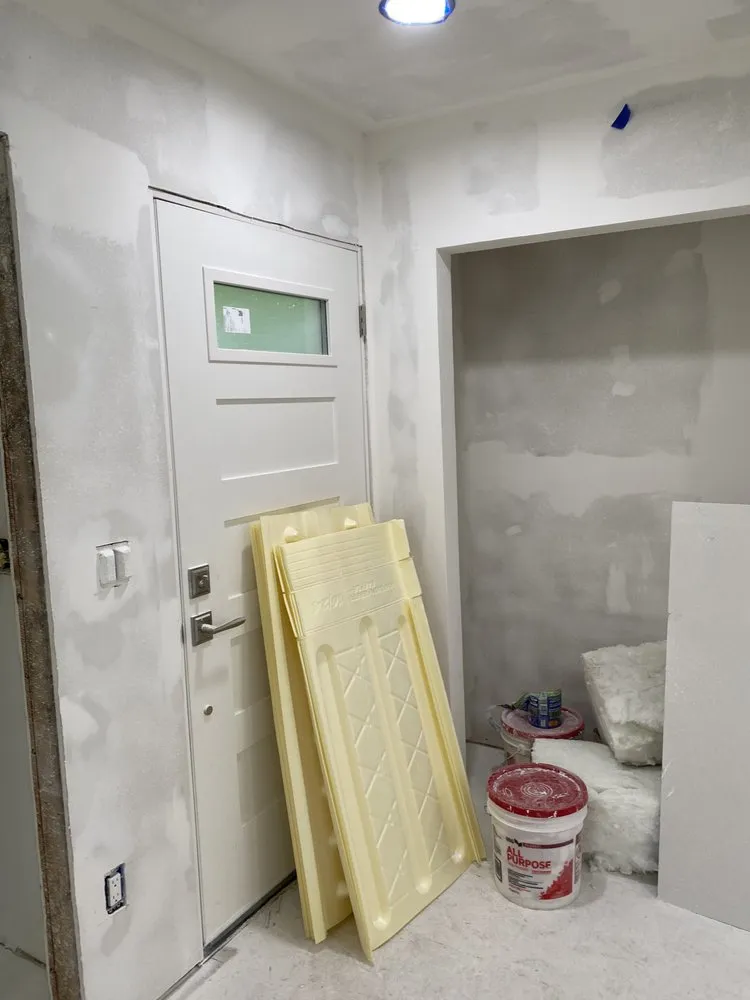 Slide of Rapmary Cleaning Handyman Service