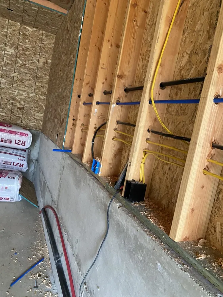 Slide of Rapmary Cleaning Handyman Service