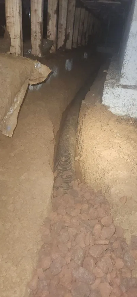 Slide of RatSlab Crawl Space Encapsulation & Waterproofing Services