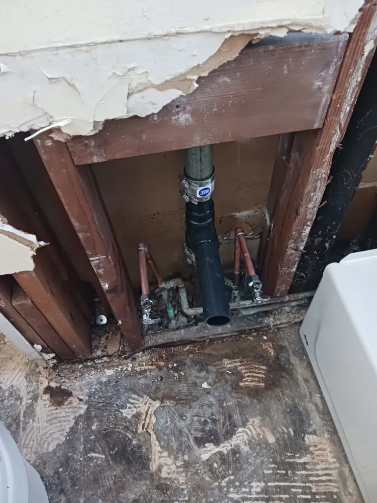 Slide of Raul's Plumbing