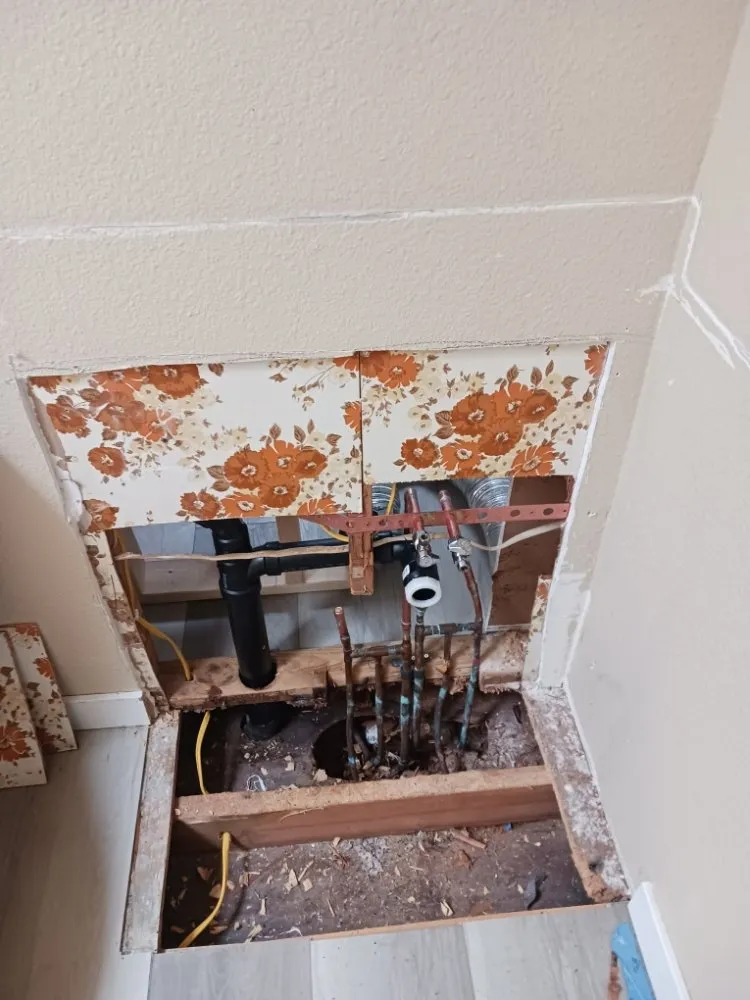 Slide of Raul's Plumbing