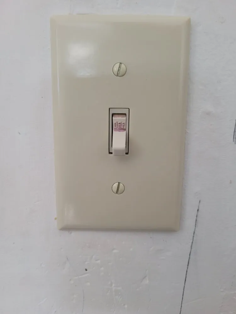 Slide of Ray Can Handyman