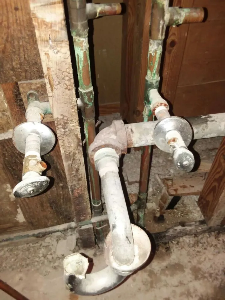 Slide of Ray The Plumber