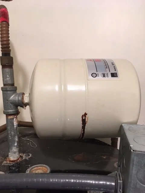 Slide of Rays Plumbing Service