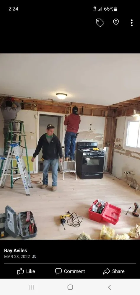 Slide of Ray's Services