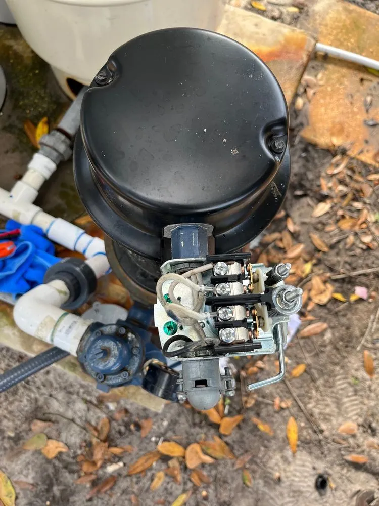 Slide of RB Pro Serv