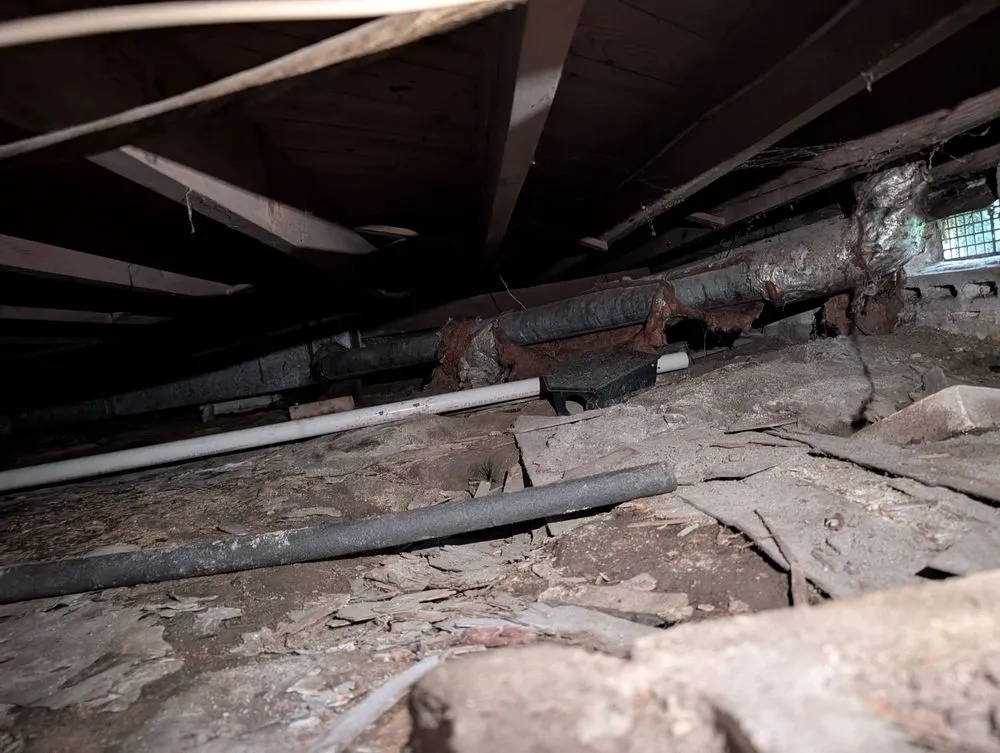 Slide of RC Crawlspace Solutions