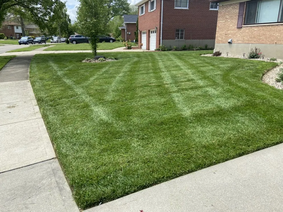 Slide of RC Landscaping & Lawncare