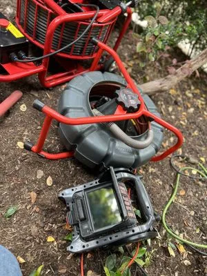 RC3 Plumbing Services Logo