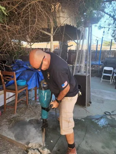 Slide of RD Plumbing and Rooter