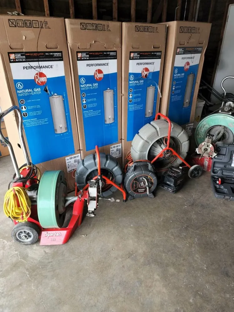 Slide of RD Plumbing and Rooter