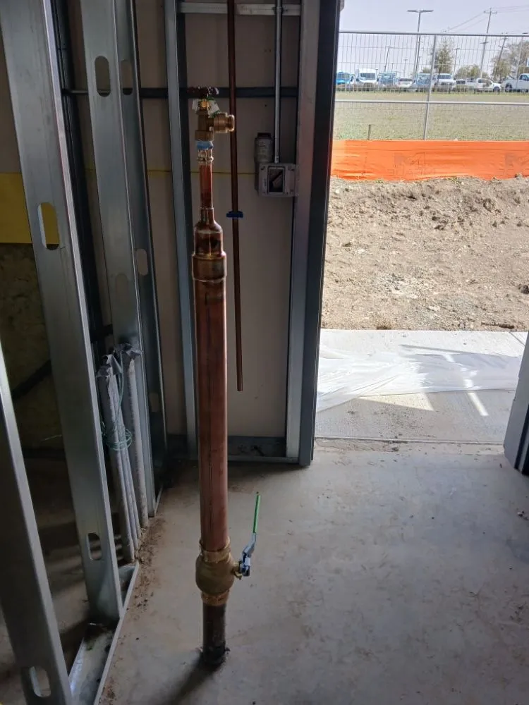 Slide of R&E Martinez Plumbing