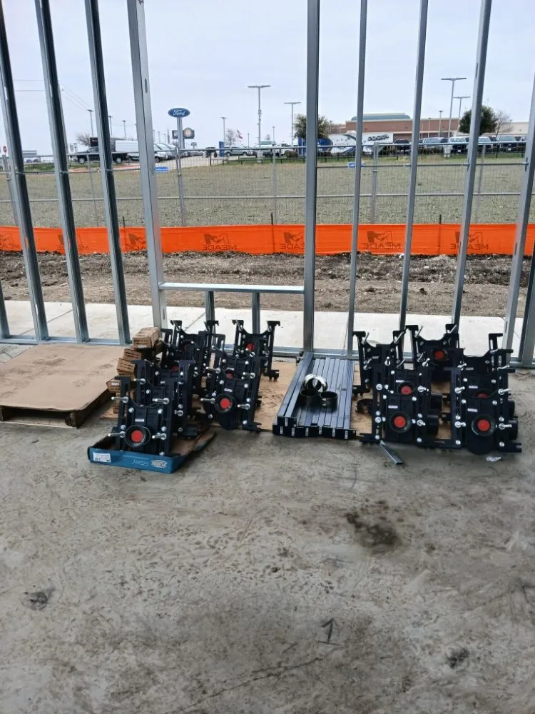 Slide of R&E Martinez Plumbing