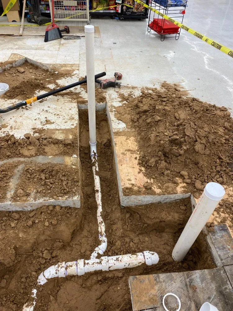Reliable drain cleaning experts serving New Caney, TX - R&E Plomero