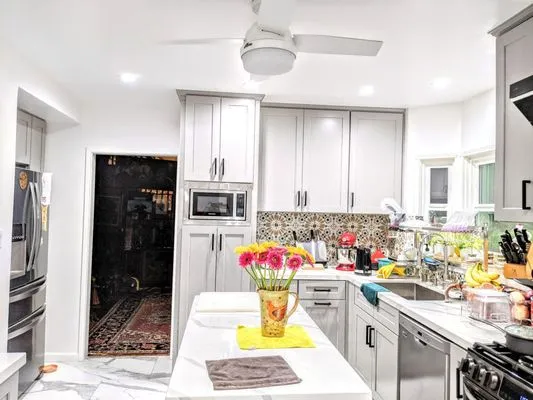 Real Remodeling Logo