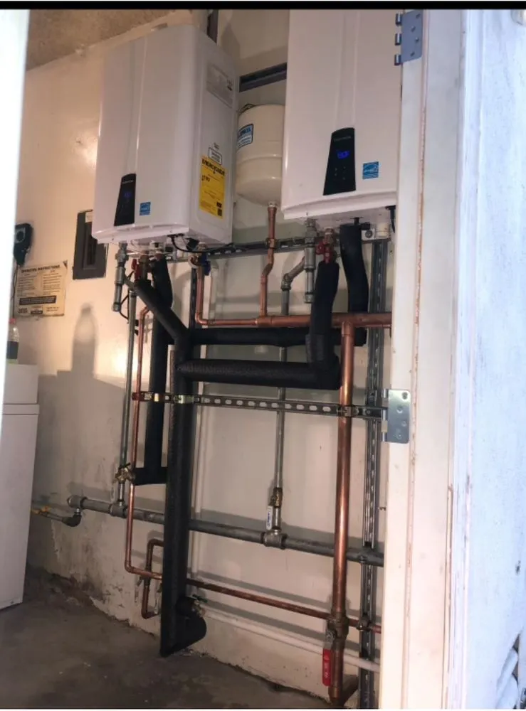 Top-rated emergency plumbing experts serving Santa Clarita, CA - Red Rock HVAC Services