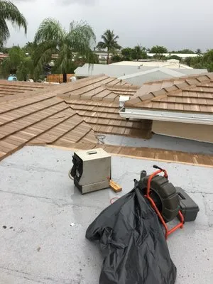 Reddi-Rooter Plumbing Service, Inc Logo