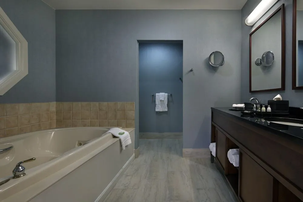 Slide of Redline Mechanical Services