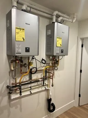 Redo Flo Plumbing Logo