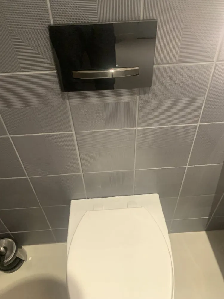 Slide of Red's Plumbing