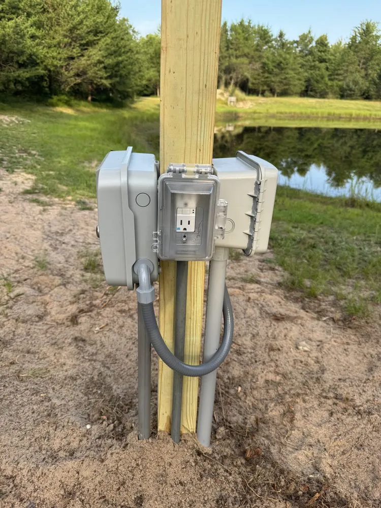 Slide of Red’s Residential Trenching and Boring