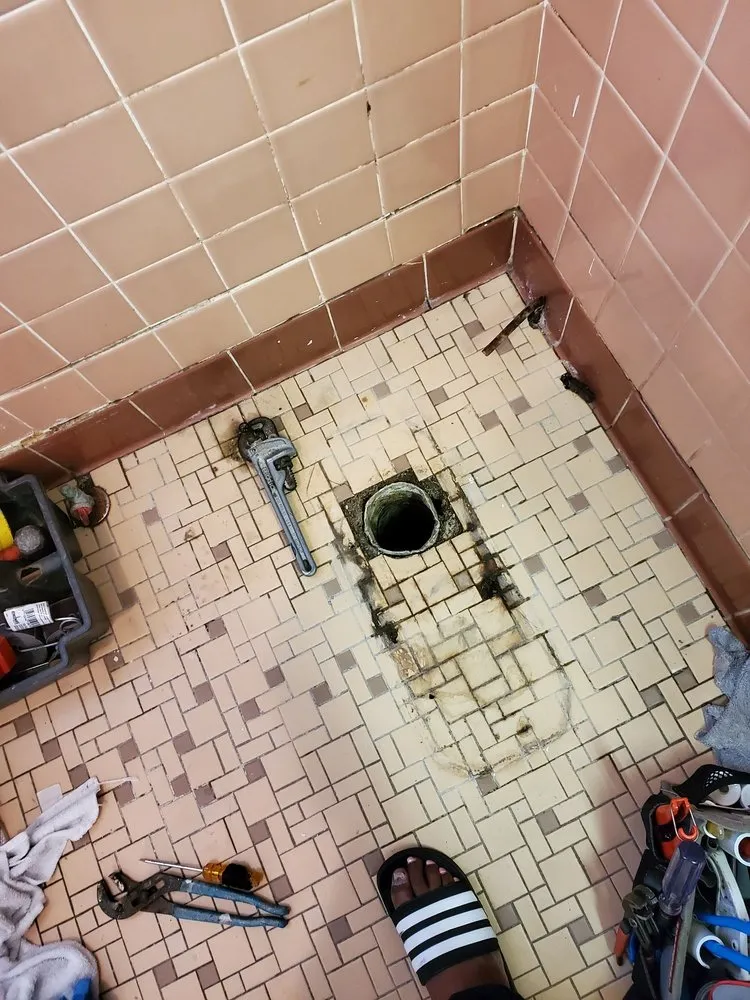 Slide of Reeda's Stone Plumbing