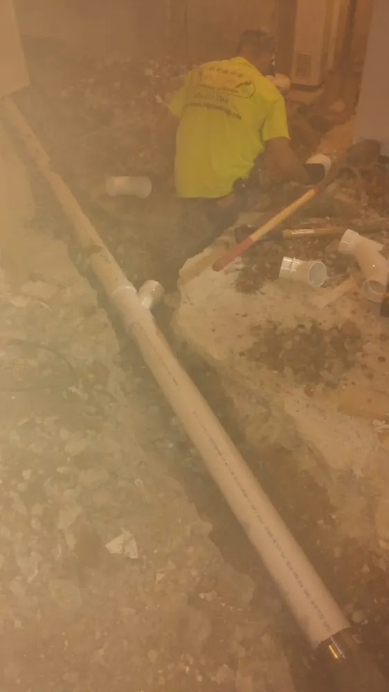 Slide of Reeds 24 Hr Plumbing & Drain