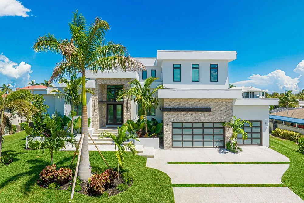 Emergency plumbing repair for homes in Hallandale Beach, FL by Regius Construction