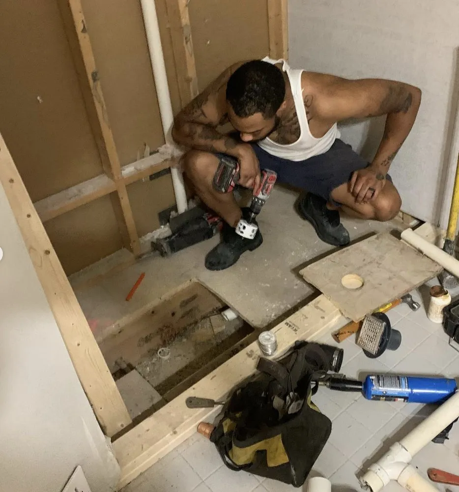 Slide of Reign Contracts