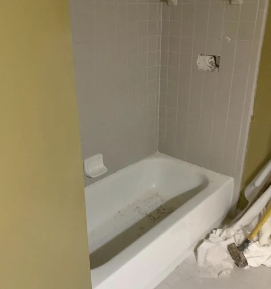 Slide of Reign Contracts