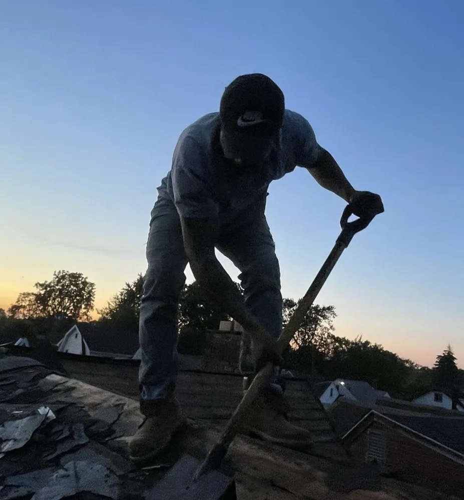 Slide of Reign Contracts