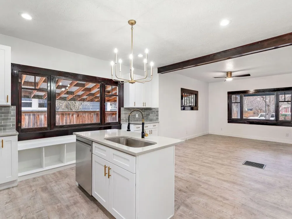 Slide of Reliant Plumbing