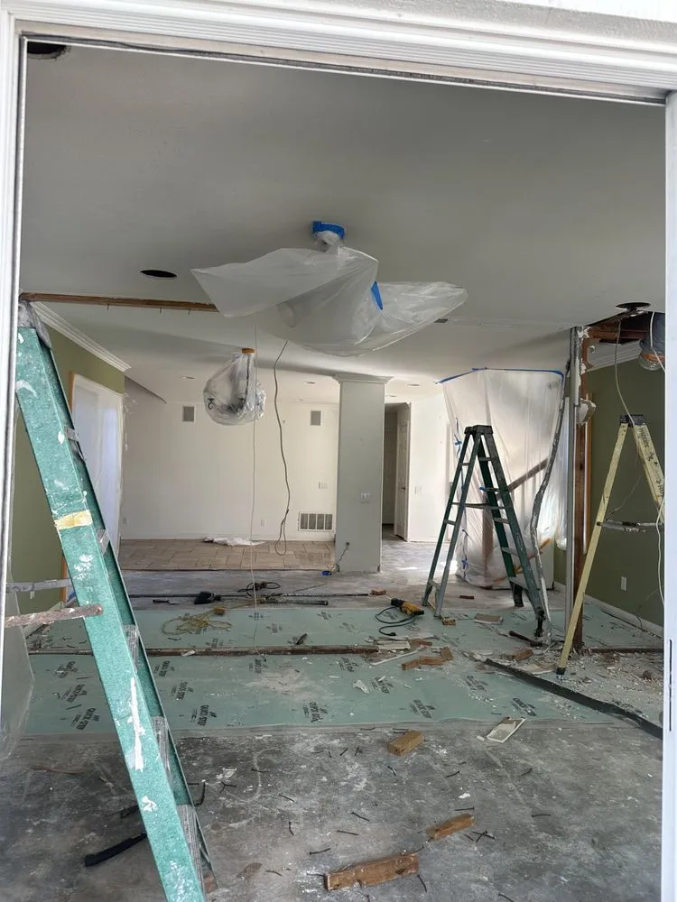 Slide of Remodelacion Gomez