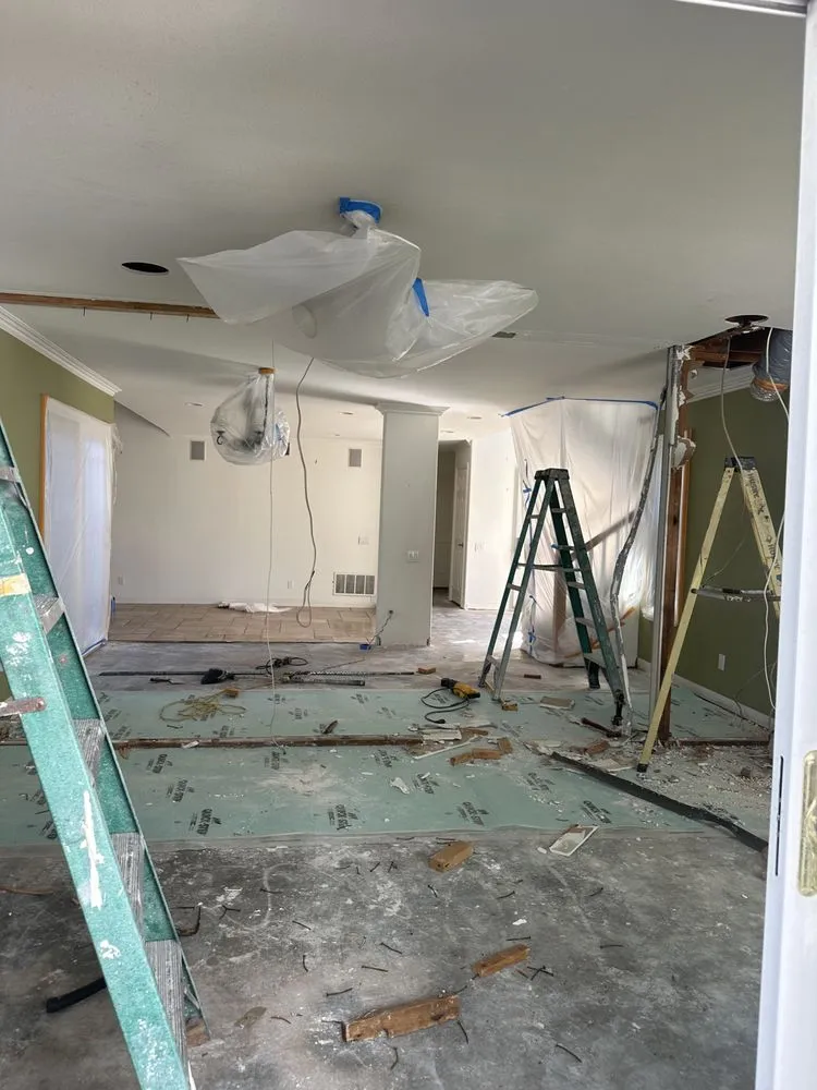 Slide of Remodelacion Gomez