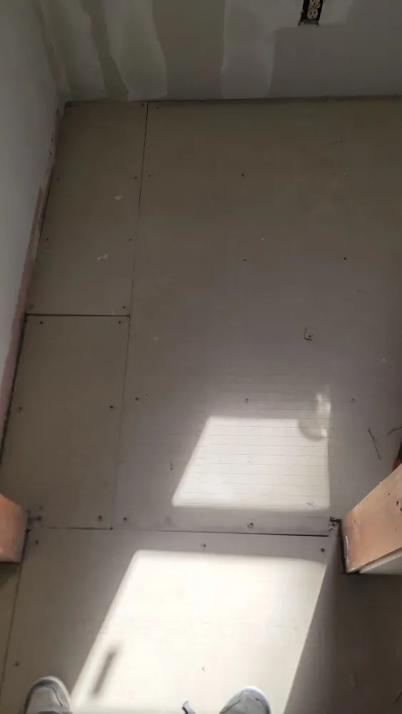 Expert drain cleaning for homes in Springfield, OH by Remodeling And Painting Hernandez