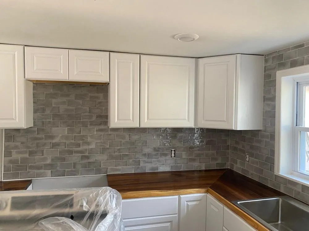 Slide of Remodeling J & E