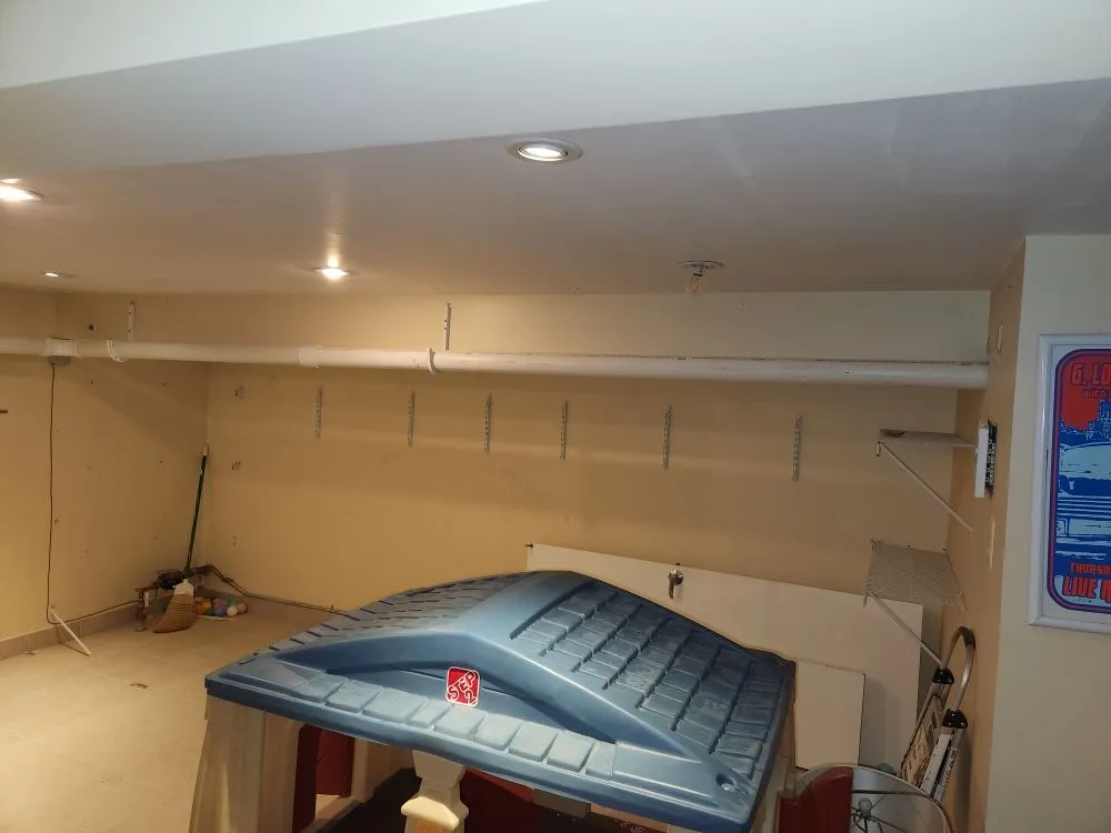 Slide of Renaissance Home Repair Group