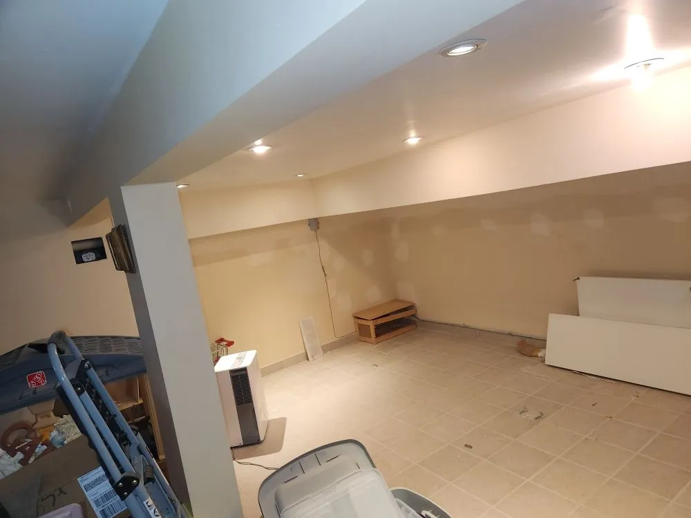 Slide of Renaissance Home Repair Group