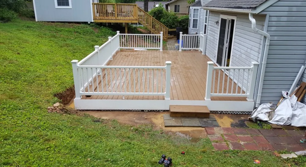 Emergency leak detection in Hyattsville, MD by Renderos Construction