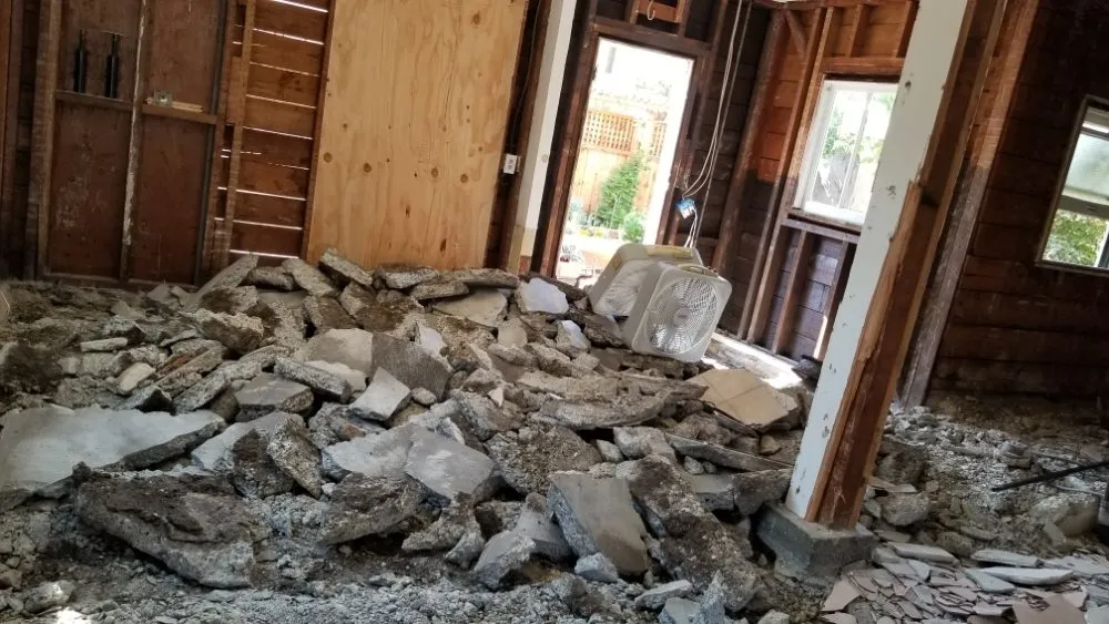 Slide of Rene handyman Construction