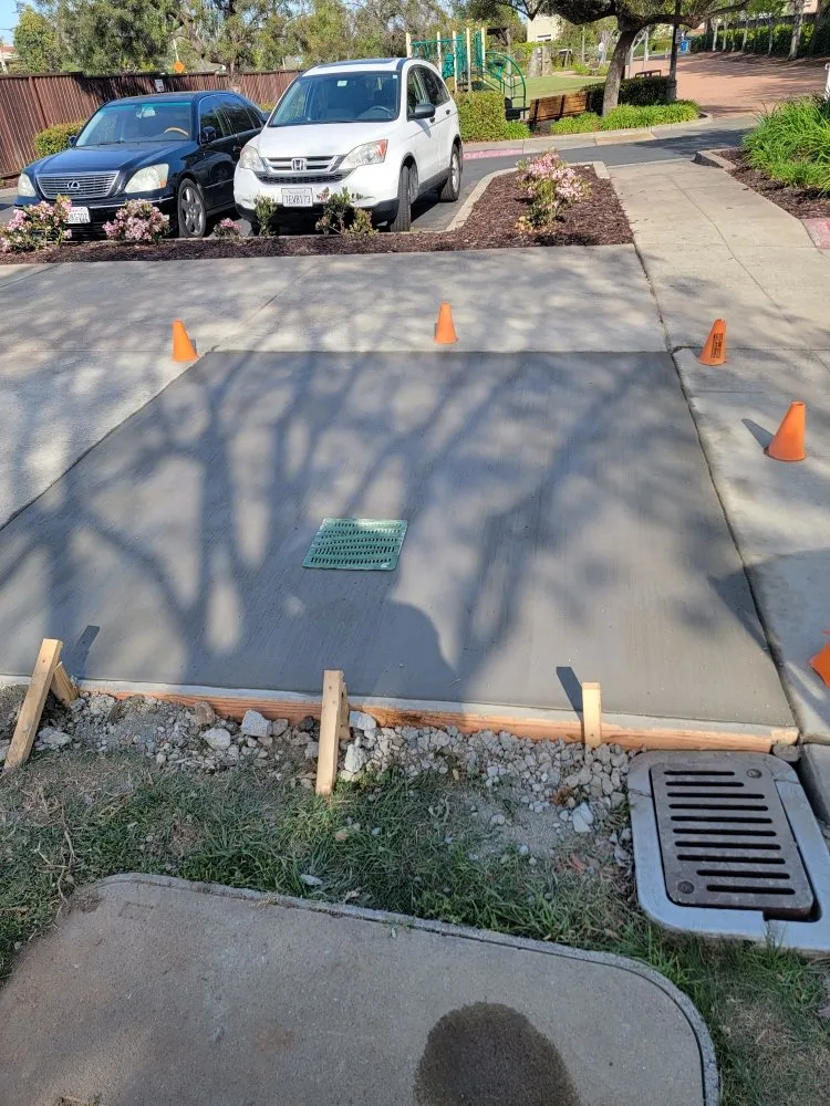 Slide of Rene handyman Construction