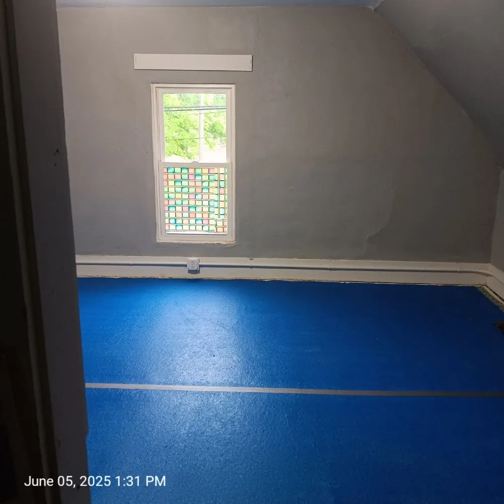 Slide of Reneau's Remodeling