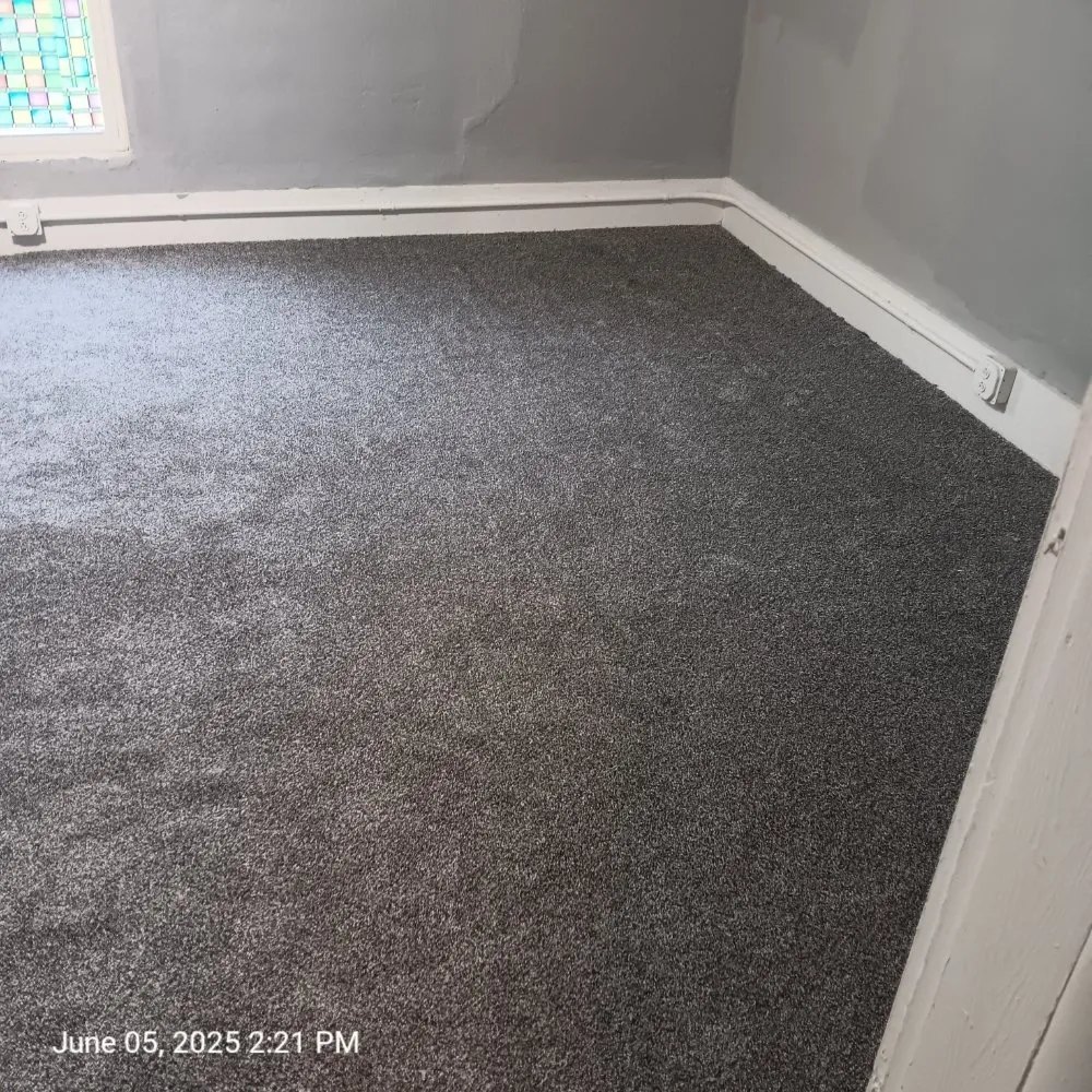 Slide of Reneau's Remodeling