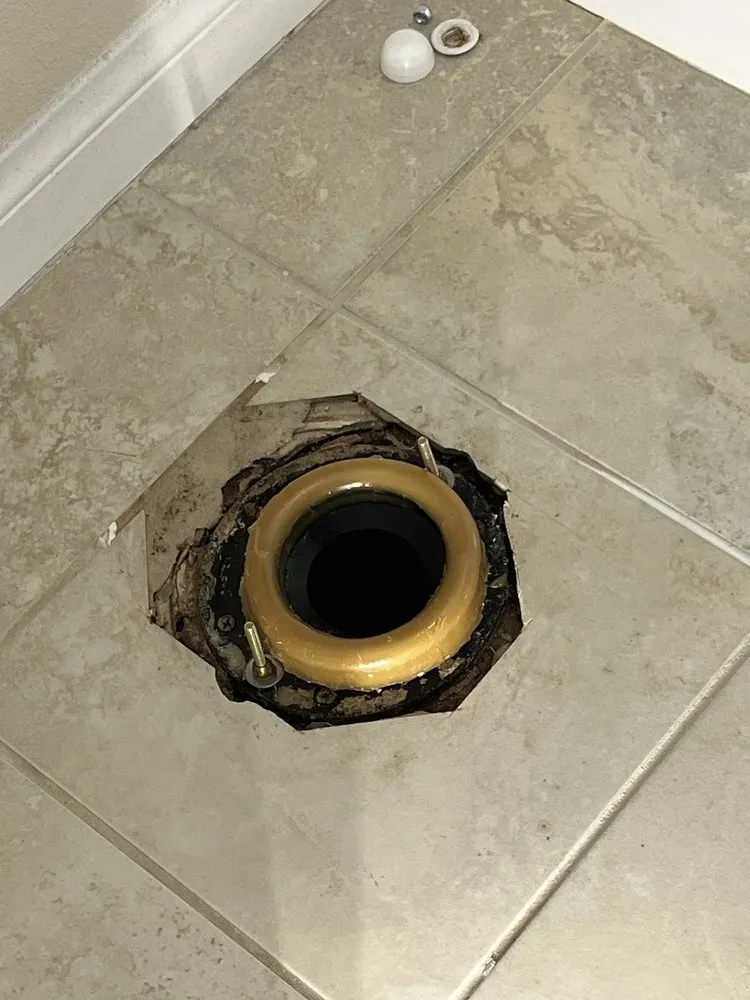 Emergency plumbing repair experts serving Corona, CA - Renew Plumbing and Drains