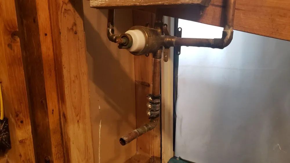 Slide of Reni Rooter