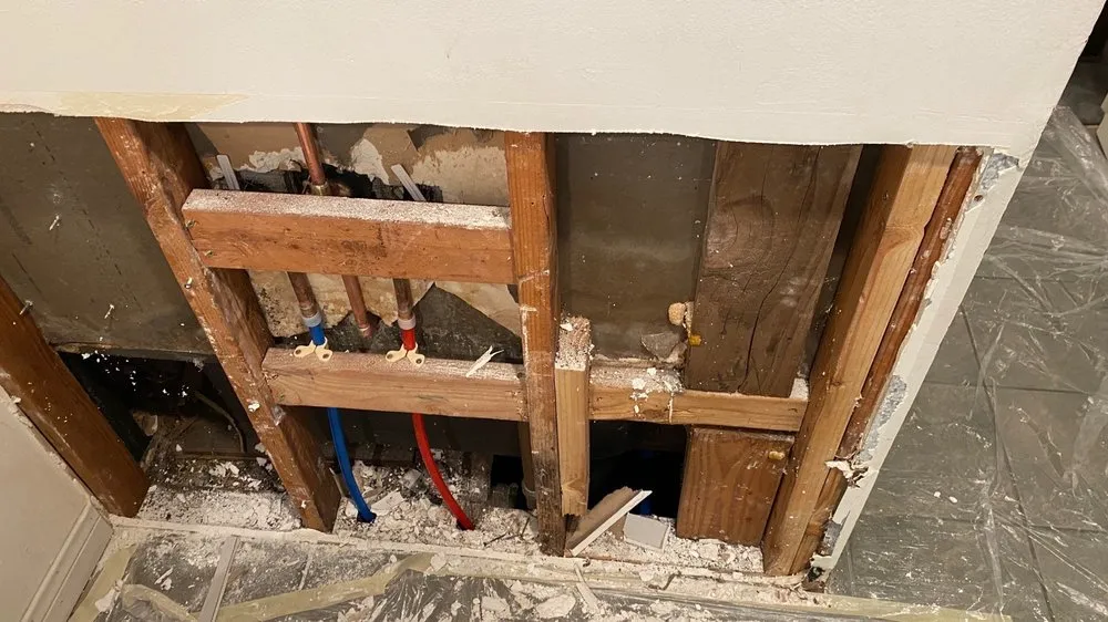 Slide of Repipe Expert